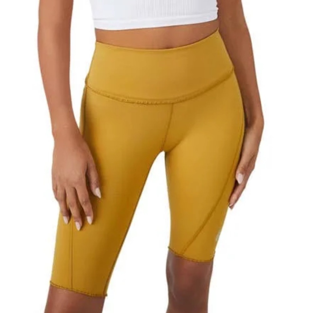 Free People Movement Alchemy Heart Rate Shorts Small S New NWT